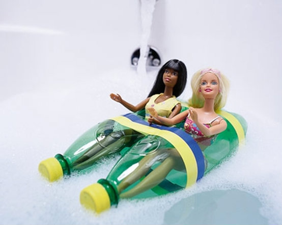 洗澡玩具DIY：保特瓶娃娃輕艇