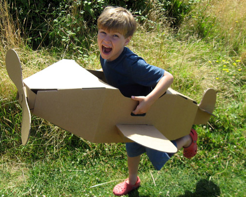 把飛機變成玩具，啟發孩子的好奇心！