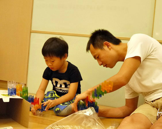 越玩越聰明～3款啟發孩子大能力的建構式玩具
