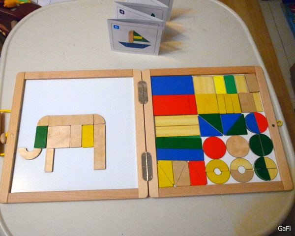  PlayMe 百變書包-形狀磁鐵拼圖與分數學習