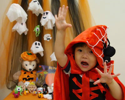 亮晶晶小怪物~萬聖節小物讓家裡更有Halloween氣氛！