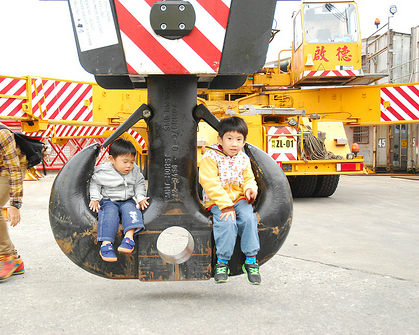 去啟德重機械展覽看工程車、消防車、大型起重機！(2013活動記錄)