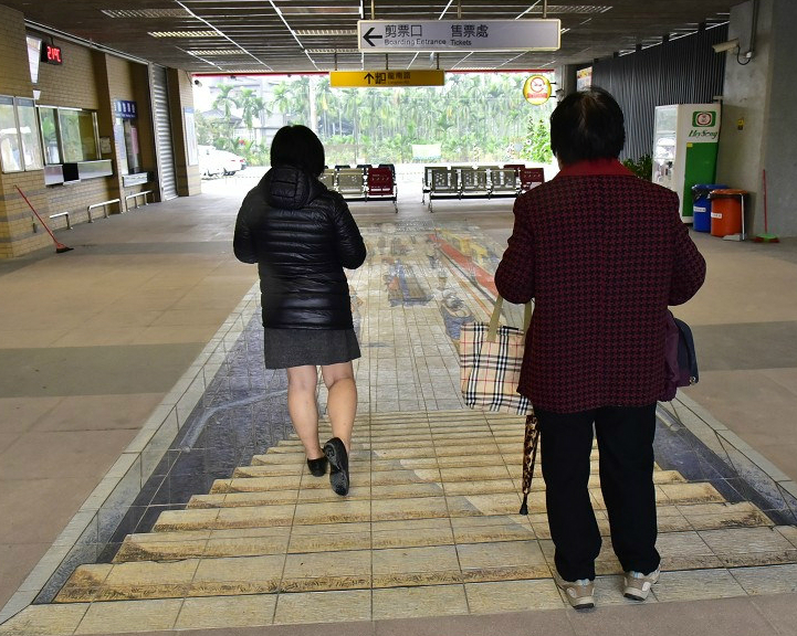 台版九又四分之三月台、日據時代木造火車站～屏東鐵道懷舊之旅
