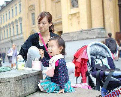 輕鬆搞定2歲以下孩子出國的食、衣、住、行大分析！