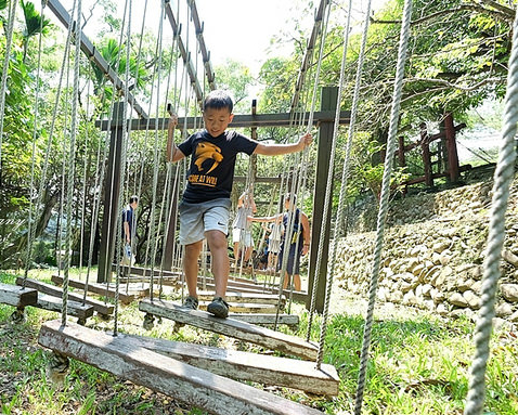 回歸自然！滑草、溜索、山訓，原始森林樂園挑戰極限～台中山河戀休閒咖啡