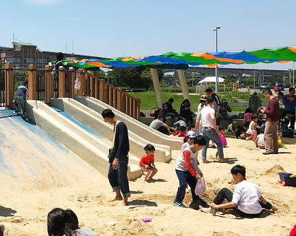 全台最大共融式沙坑免費玩翻天～台北大佳河濱公園