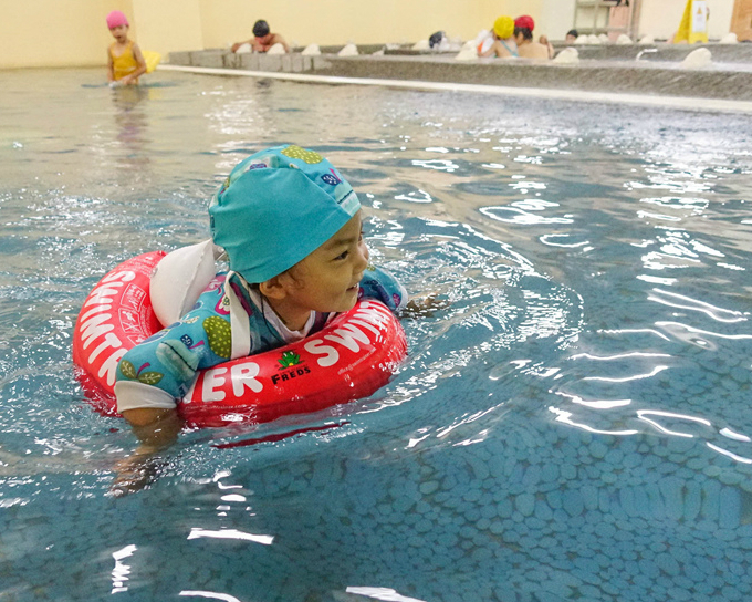 奧運級規格室內泳池，兒童遊戲室免費玩～台中北區國民運動中心