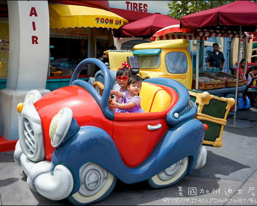 孩子的玩樂殿堂！全世界第一座迪士尼樂園(美國加州)