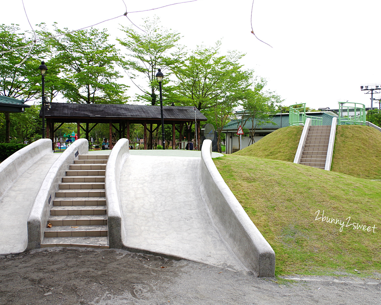 小山丘滑梯 x 體能挑戰 x 大型遊具，三大遊樂區塊玩得超開心～宜蘭員山公園