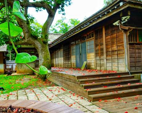 最美公園神社，體驗濃濃日式氛圍～嘉義昭和十八J18嘉義市史蹟資料館