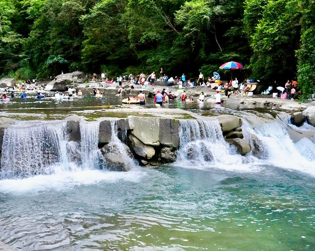 玩得安心又開心，親子戲水、烤肉、避暑一次滿足～三峽蟾蜍山谷烤肉區