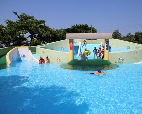 暑假限定兒童滑水道戲水池～宜蘭三星鄉立游泳池