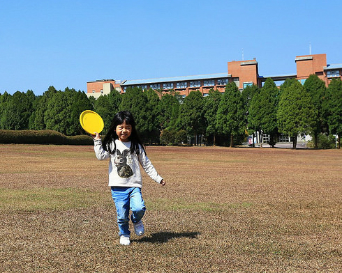 春陽暖暖野餐趣～南投國立暨南國際大學