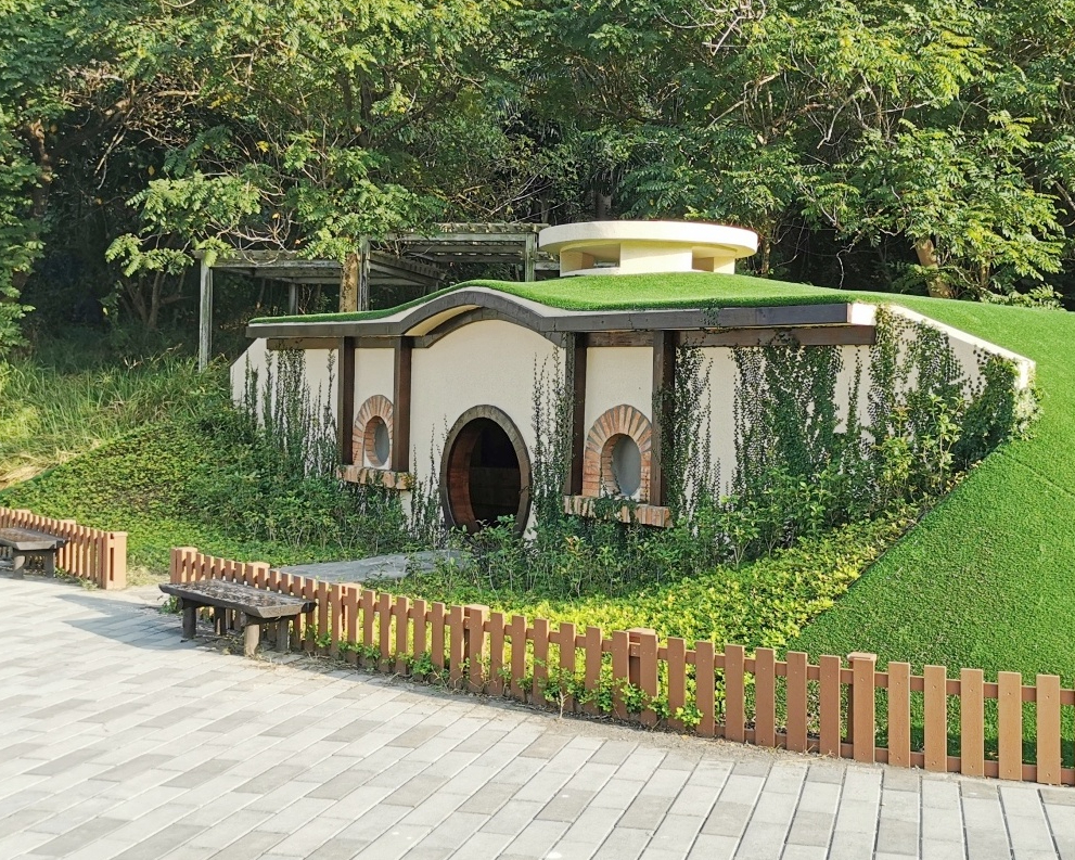 鴛鴦造型綠籬×涵管迷宮小屋，讓你繞繞繞不完～高雄澄清湖