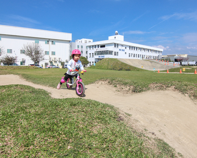 勇氣大考驗！幼齒小騎士出發囉～台中鐵山腳單車運動村