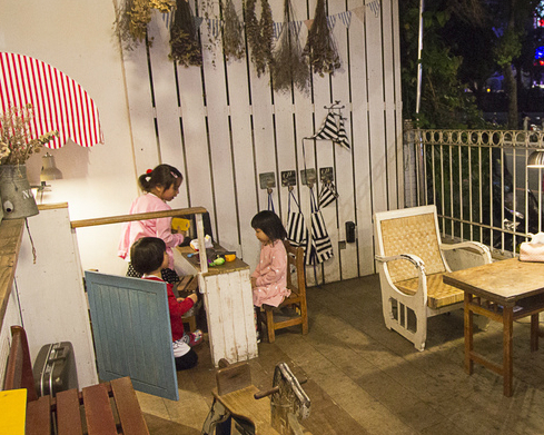 鄉村雜貨風輕食、早午餐，附設兒童遊戲小廚房～永和A Day日日村